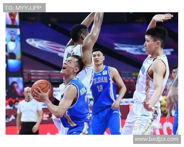 2019至2020赛季辽宁队与深圳队的精彩对决回顾与分析 2019至2020赛季辽宁队与深圳队的精彩对决回顾与分析