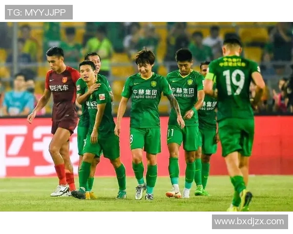 国安队与鲁能激战正酣谁能在这场巅峰对决中笑到最后 国安队与鲁能激战正酣谁能在这场巅峰对决中笑到最后